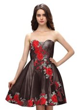 Sleeveless Zipper Knee Length Embroidery Celebrity Prom Dress