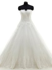 Elegant Lace White Sleeveless Tulle Brush Train Clasp Handle Bridal Gown for Wedding Party