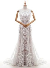 Hot Sale Scalloped White Sleeveless Lace Brush Train Zipper Wedding Dress for Wedding Party