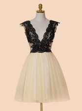 Shining Sequins Knee Length A-line Cap Sleeves Champagne Prom Dress Zipper