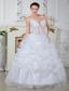 Low Price Ball Gown Sweetheart Floor-length Organza Embroidery Wedding Dress