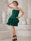 Green Column / Sheath Sweetheart Knee-length Taffeta Beading Prom / Homecoming Dress