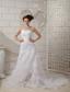 Exquisite A-line Sweetheart Court Train Organza Appliques Wedding Dress