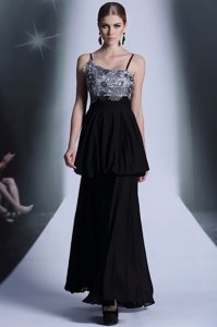 Modest Floor Length Side Zipper Homecoming Dress Black and In for Prom and Party with Embroidery and Sequins and Hand Made Flower