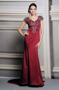 Top Selling Burgundy Satin Side Zipper Evening Party Dresses Short Sleeves Court Train Appliques