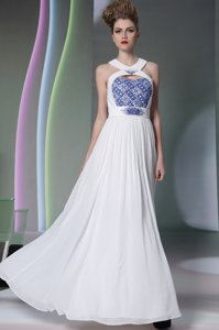 White Chiffon Zipper Halter Top Sleeveless Floor Length Prom Dresses Beading and Embroidery