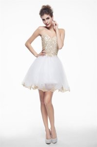 Cheap White A-line Sweetheart Sleeveless Chiffon Knee Length Zipper Beading and Lace Dress for Prom