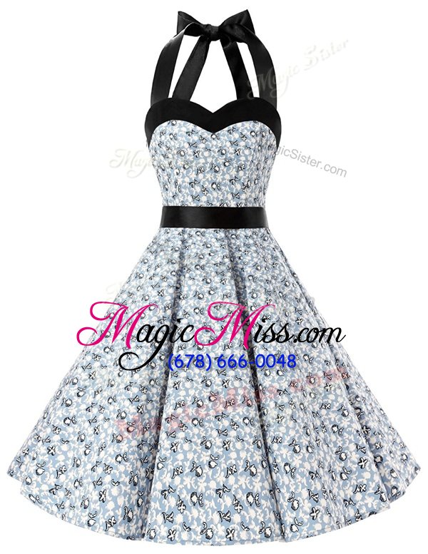 Great Halter Top Knee Length A-line Sleeveless White and Black Homecoming Dress Zipper