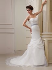 On Sale Pick Ups Wedding Dress White Side Zipper Sleeveless With Brush Train
