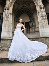 Adorable White Sleeveless Chapel Train Beading and Appliques With Train Wedding Gowns