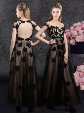 Romantic Black Sweetheart Backless Appliques Homecoming Dress Short Sleeves