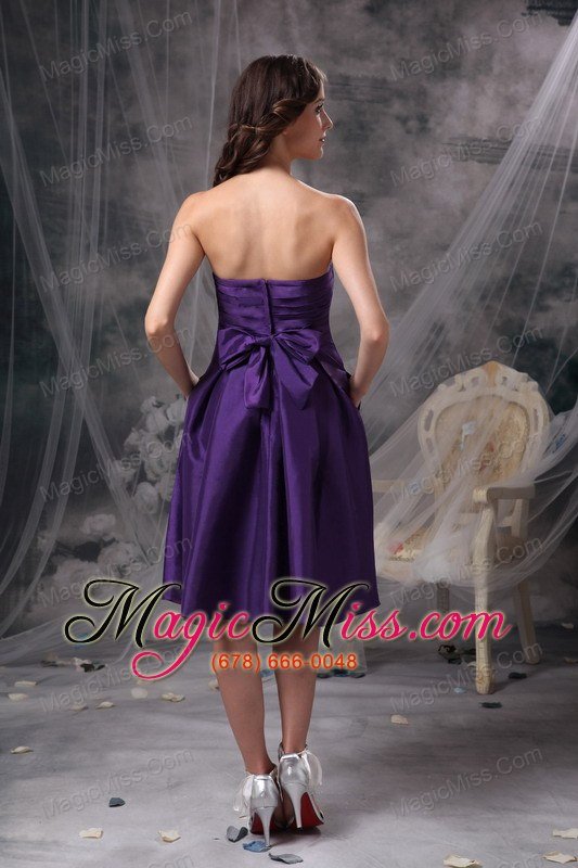 wholesale purple empire strapless knee-length taffeta ruch bridesmaid dress