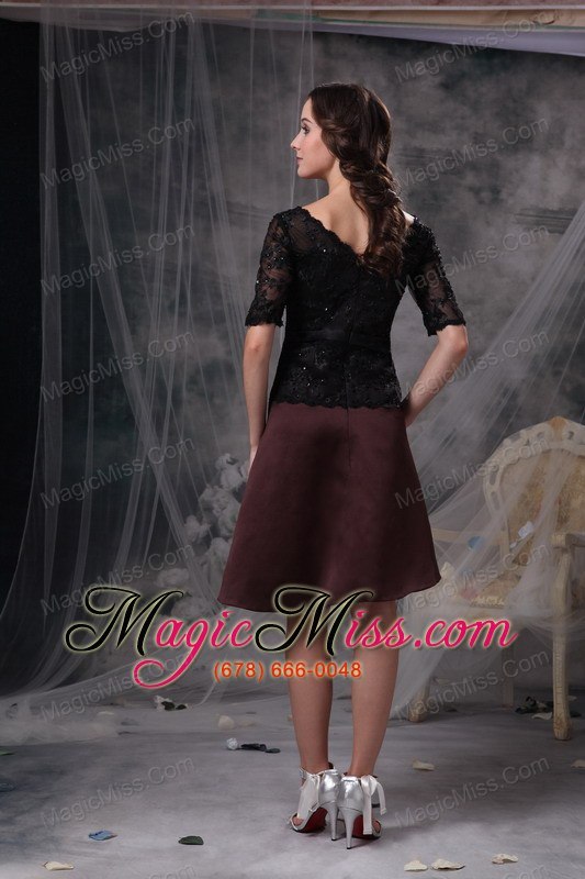 wholesale black and brown a-line scoop knee-length satin beading mother of the bride dress