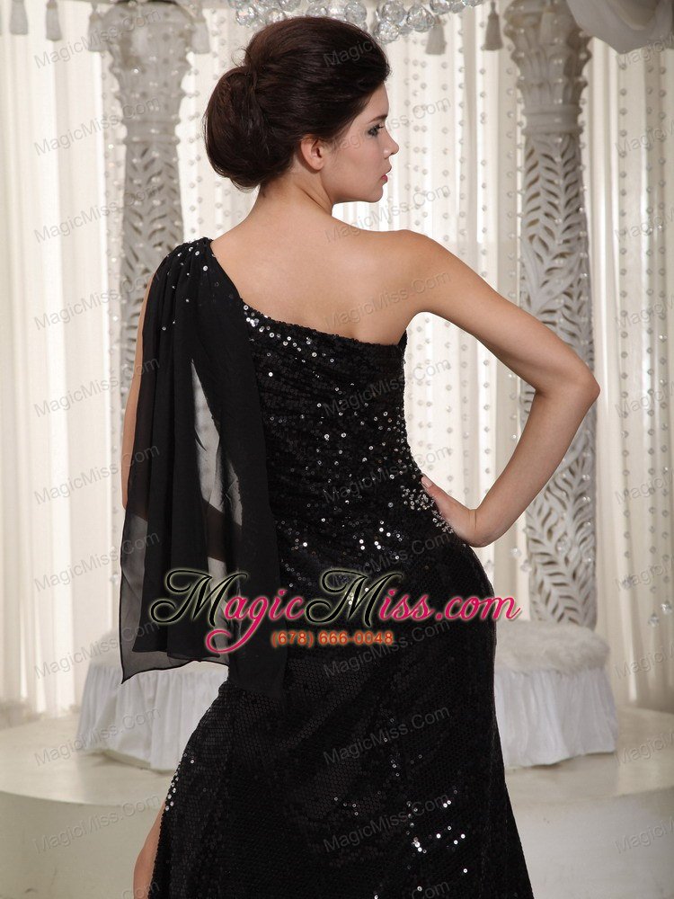 wholesale black column one shoulder watteau train sequined prom dress