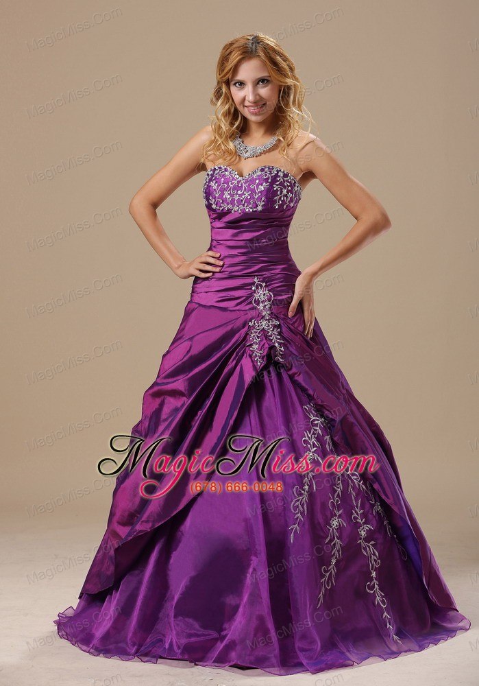 wholesale sweetheart appliques decorate bust and ruched bodice for prom dress in augusta maine