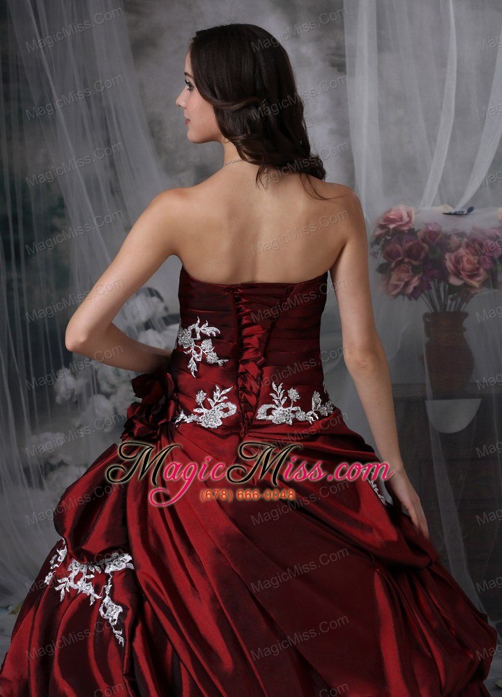 wholesale burgundy ball gown strapless floor-length taffeta appliques quinceanera dress