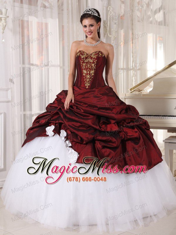 wholesale burgundy and white ball gown sweetheart floor-length taffeta and tulle appliques quinceanera dress