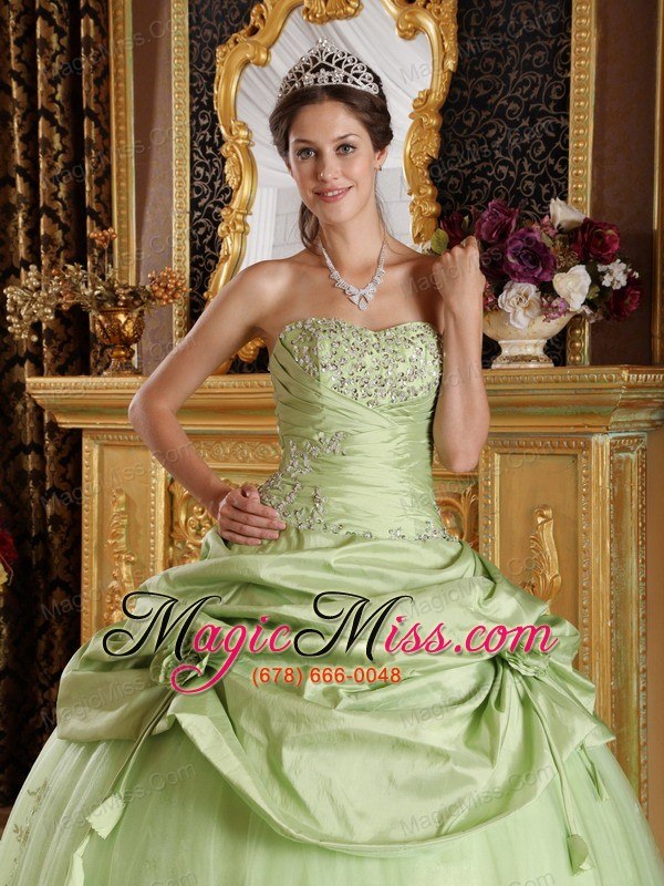 wholesale yellow green ball gown strapless floor-length tulle and taffeta beading quinceanera dress