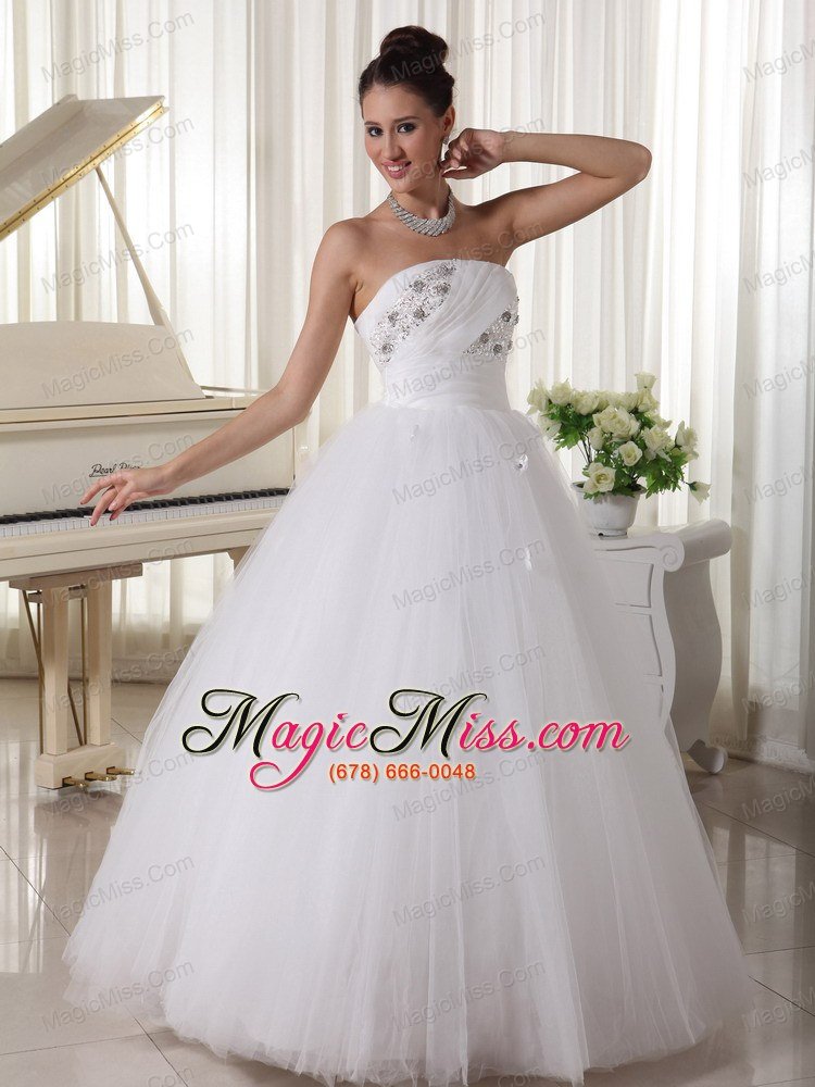 wholesale tulle beaded bust and hand made flowers wedding dress with a-line strapless