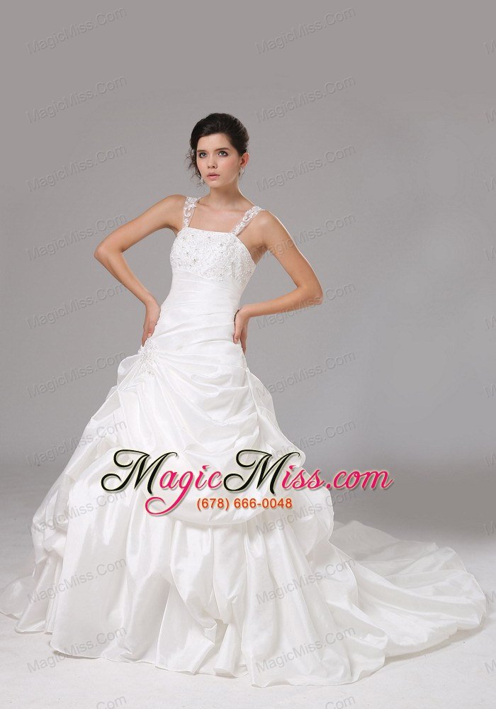 wholesale straps a-line wedding dress with embroidery decorate for wedding party