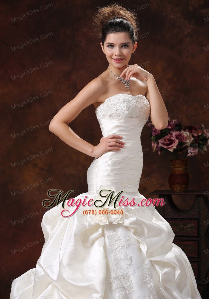wholesale champagne mermaid and ruched bodice for 2013 wedding dress with lace decorate bust hand made flowers