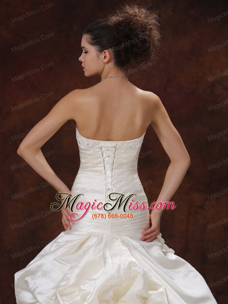 wholesale champagne mermaid and ruched bodice for 2013 wedding dress with lace decorate bust hand made flowers