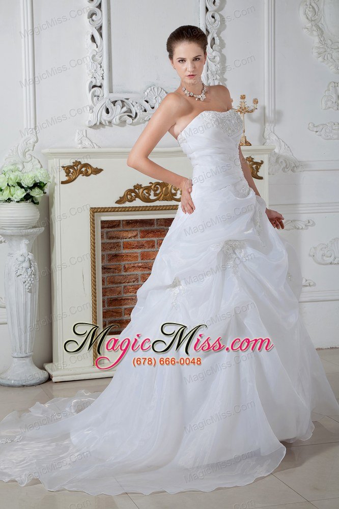 wholesale pretty ball gown strapless brush train organza appliques wedding dress