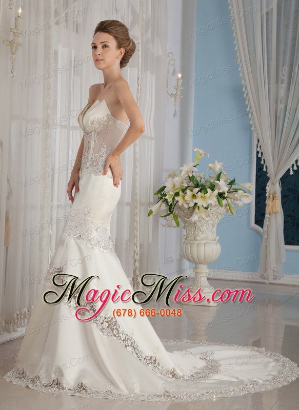 wholesale sexy mermaid / trumpet strapless court train lace and satin beading wedding dress