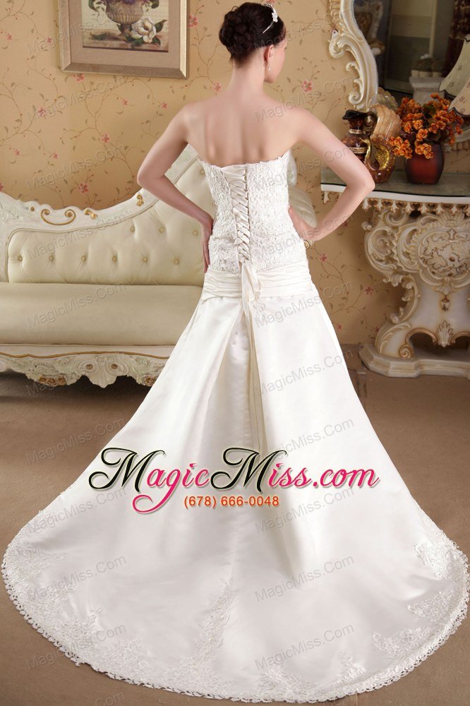 wholesale white a-line / princess strapless brush train taffeta appliques wedding dress