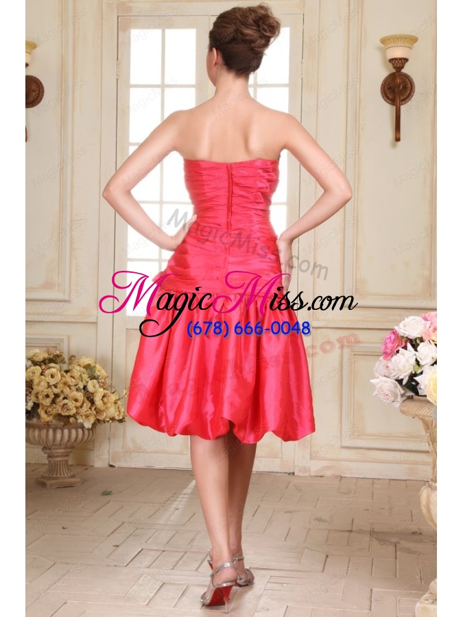 wholesale sweetheart knee length hand made flowers bridesmaid dress in coral red
