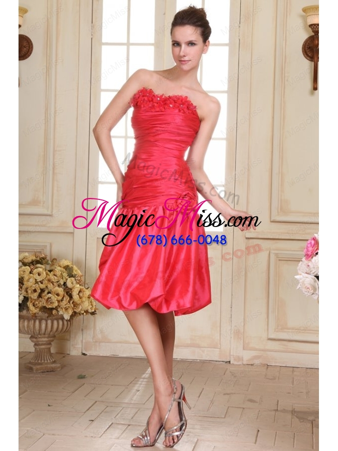 wholesale sweetheart knee length hand made flowers bridesmaid dress in coral red