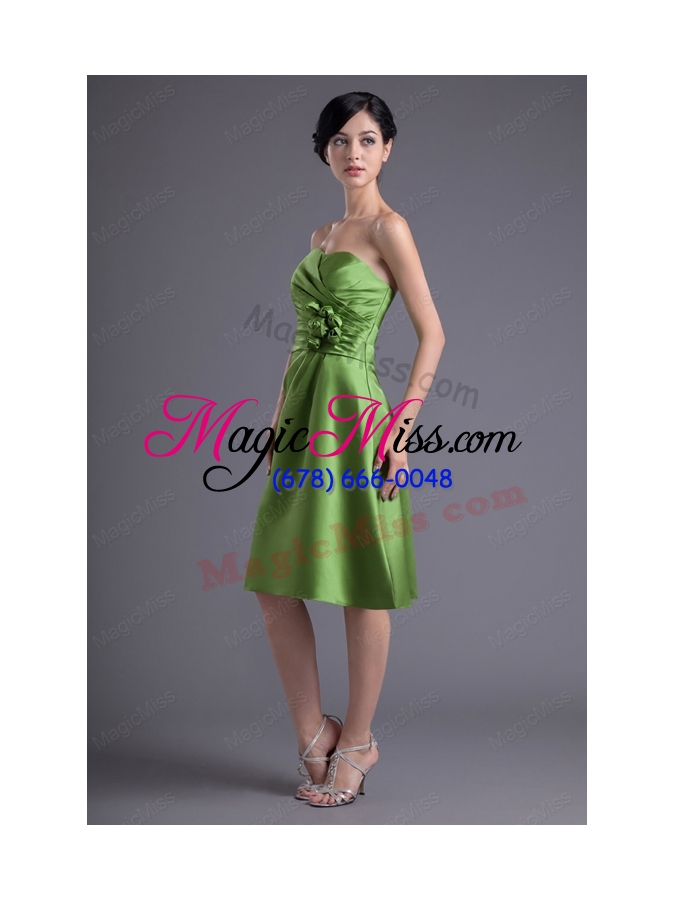 wholesale a line sweetheart spring green ruching hand made flower bridesmaid dress