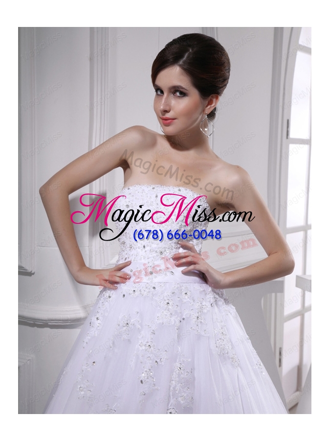 wholesale exquisite a-line beading and appliques chapel train wedding dress with strapless