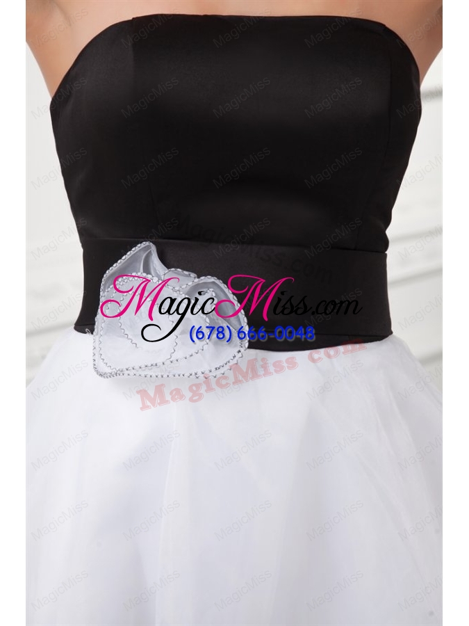 wholesale white and black a-line strapless mini-length organza prom dress with ruffled layers
