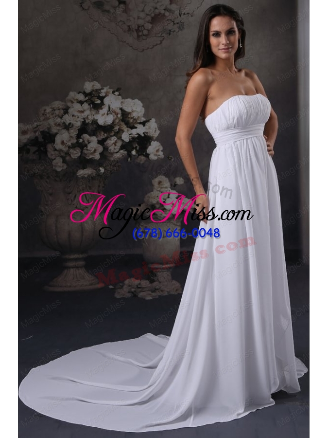 wholesale elegant empire strapless court train ruching wedding dress with zipper up