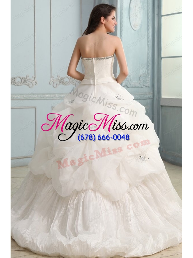 wholesale ball gown strapless beaded decorate wedding dress with brush train