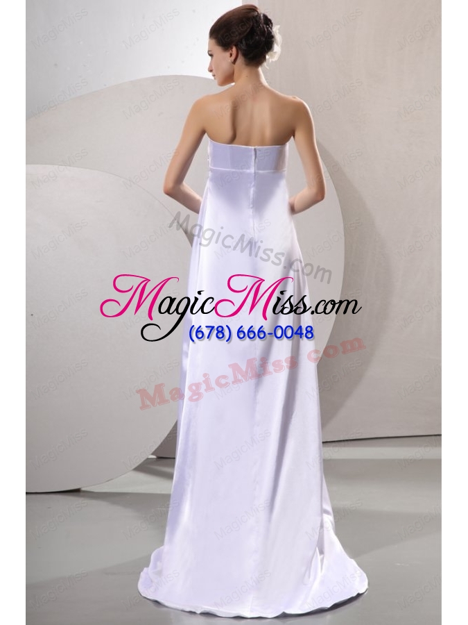 wholesale empire strapless beaded decorate wedding dress with sweep train