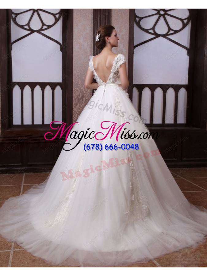 wholesale ball gown scoop appliques tulle wedding dress with chapel train
