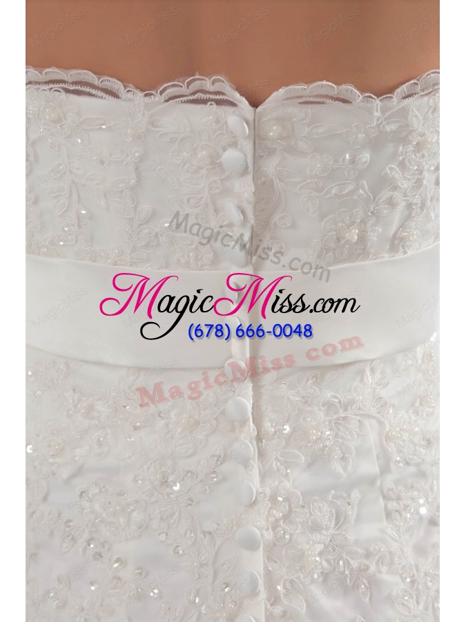 wholesale clasp handle a-line strapless lace wedding dress with chapel train