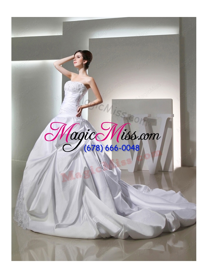 wholesale luxurious ball gown strapless wedding dress with appliques and ruching