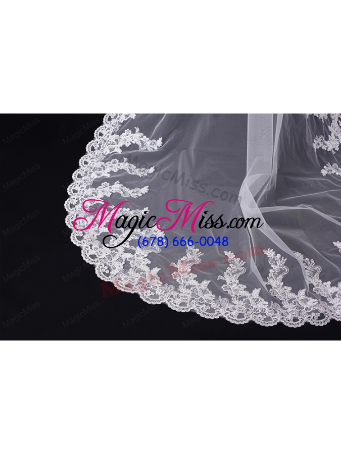 wholesale discount two-tier classic wedding veils with lace edge