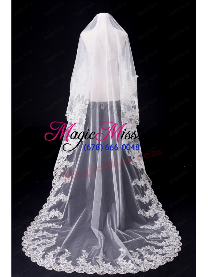 wholesale romantic lave edge white two-tier fingertip bridal veils