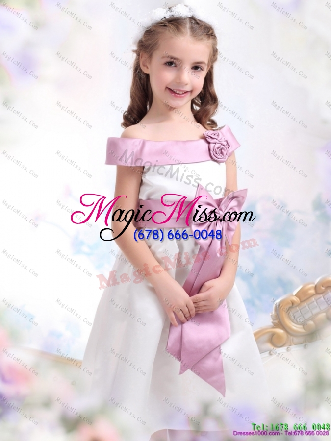 wholesale fashionable off the shoulder white little girl pageant dresses with flower and bowknot