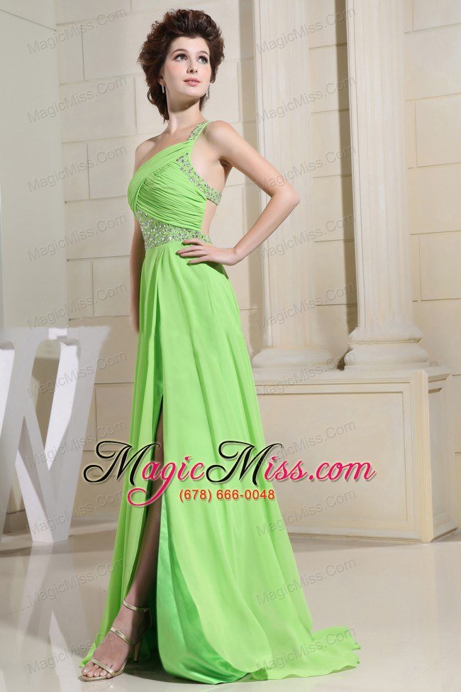 wholesale spring green prom dress with high slit one shoulder and beading ruch