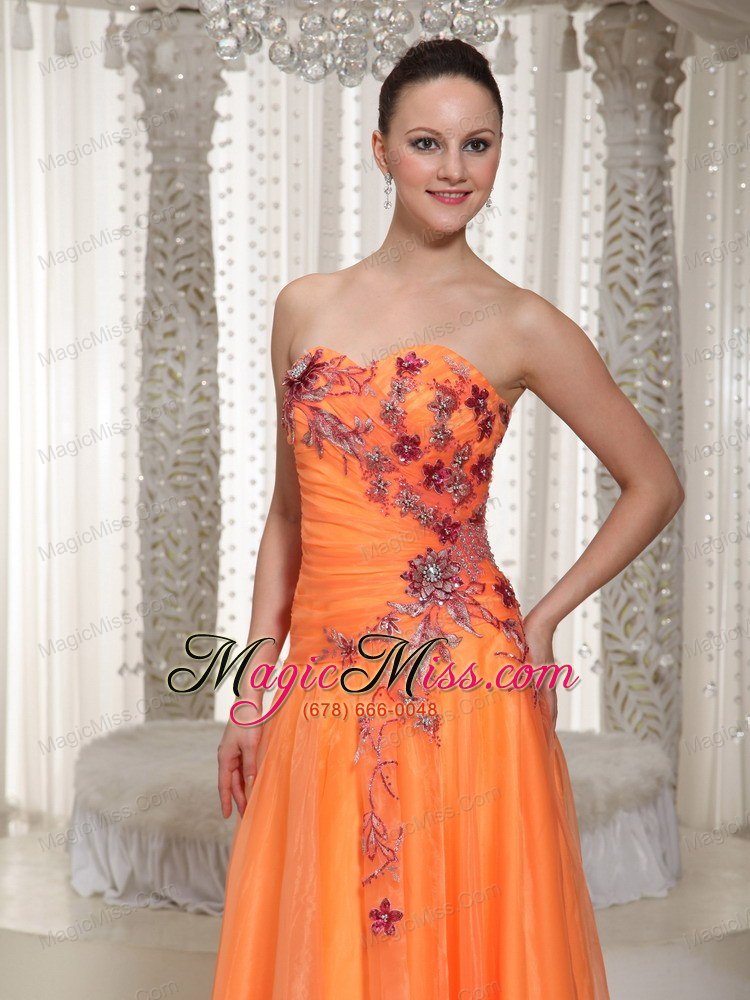 wholesale ruched bodice 2013 orange sweetheart prom dress with appliques
