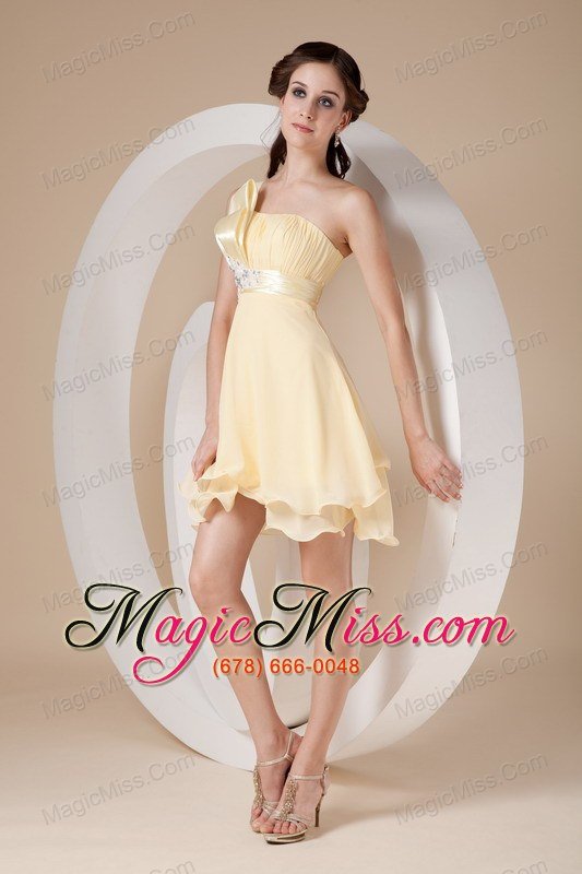 wholesale sweet light yellow a-line prom dress strapless organza beading mini-length