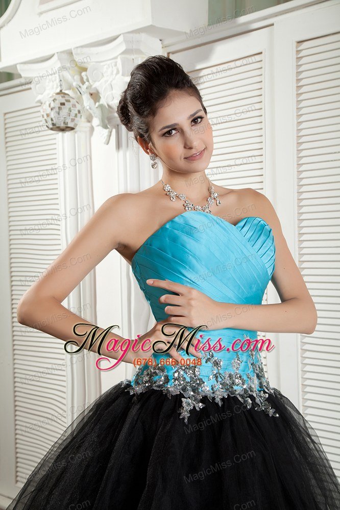 wholesale baby blue and black a-line sweetheart floor-length tulle appliques prom dress