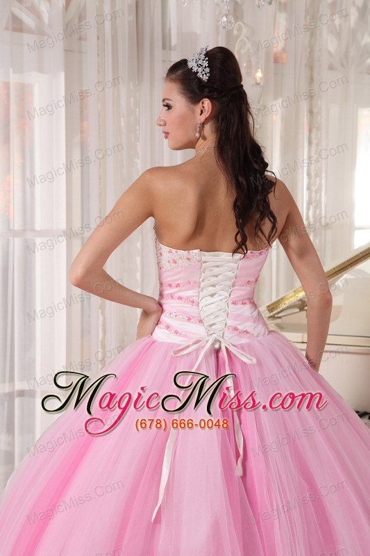 wholesale pink ball gown sweetheart floor-length tulle beading quinceanera dress