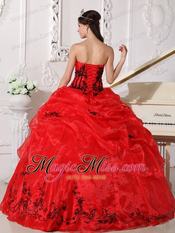 wholesale red and black ball gown strapless floor-length organza appliques quinceanera dress