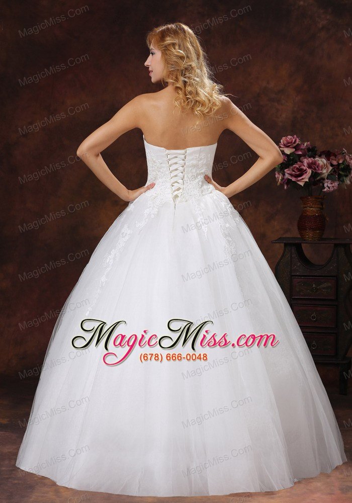 wholesale appliques decorate bodice a-line 2013 wedding dress floor-length strapless